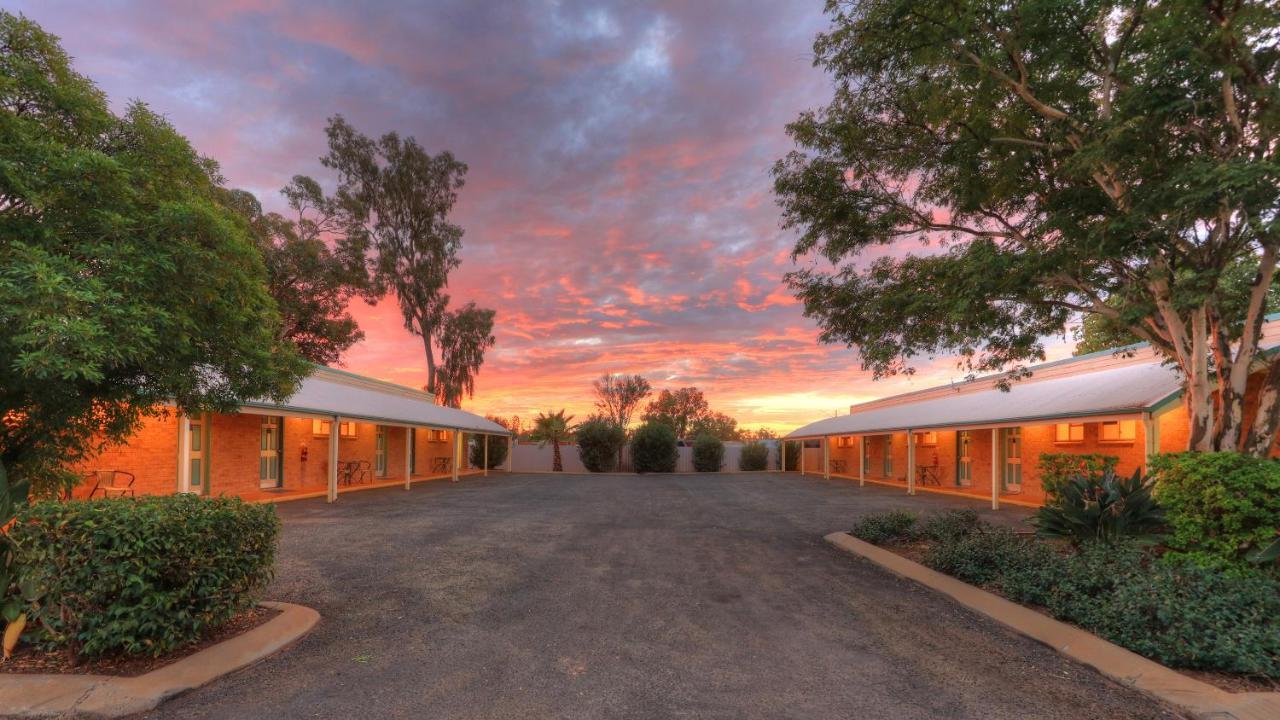 Mulga Country Motor Inn 샤를빌 외부 사진