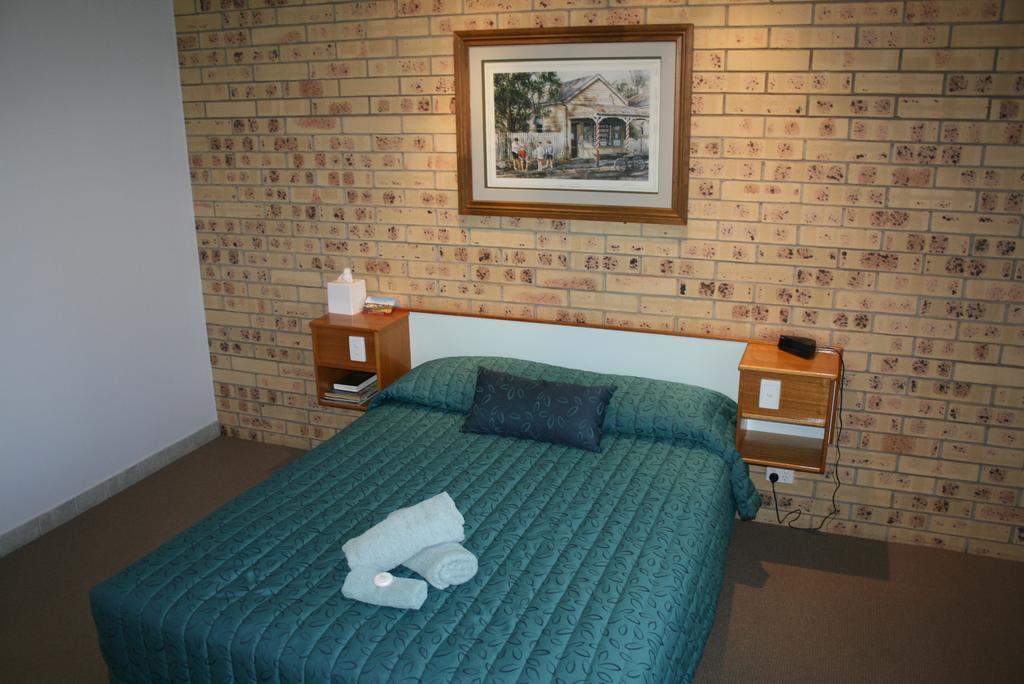 Mulga Country Motor Inn 샤를빌 외부 사진
