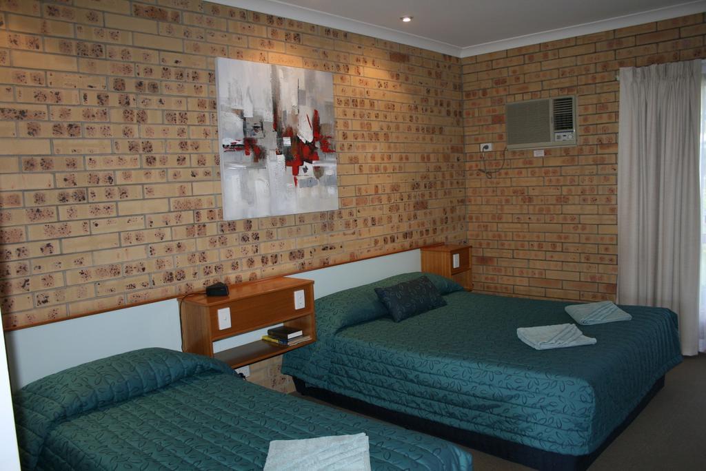 Mulga Country Motor Inn 샤를빌 객실 사진